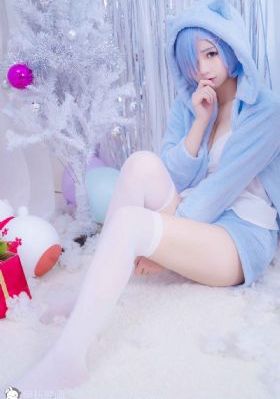 欧美街拍女短牛仔_BD韩语免费观看视频