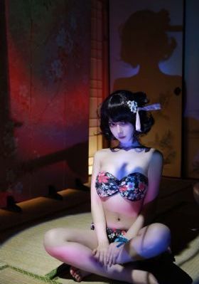 国产在线c区_青苹果乐园免费高清观看