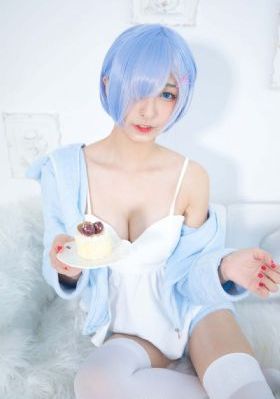 欧美ins手机壳_BD国语在线观看视频